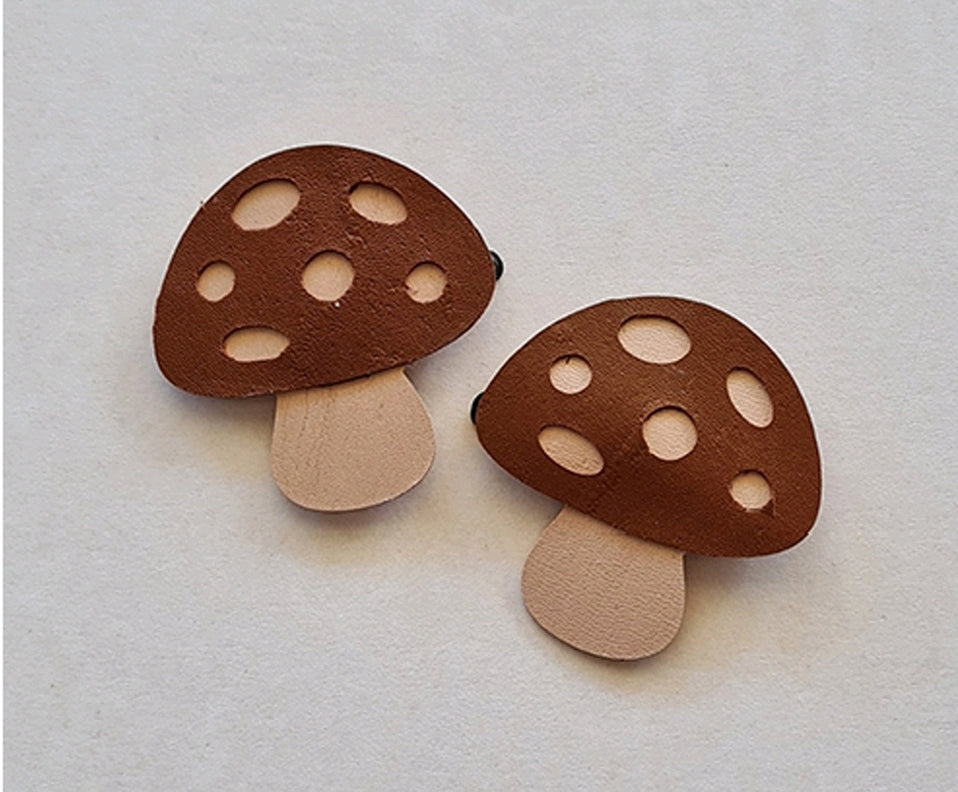 Petal Craft Leather Clips