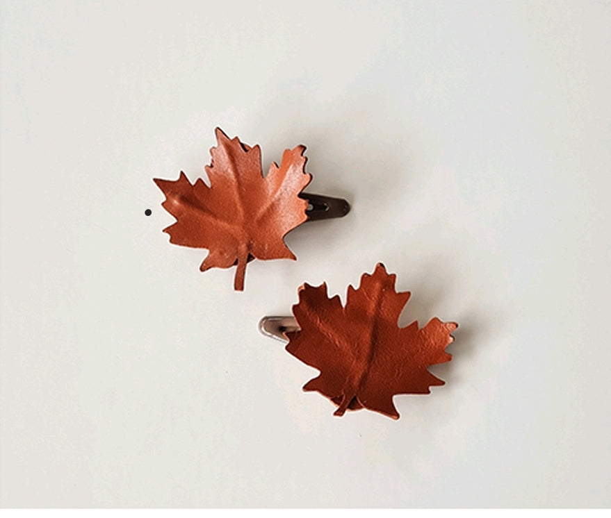 Petal Craft Leather Clips