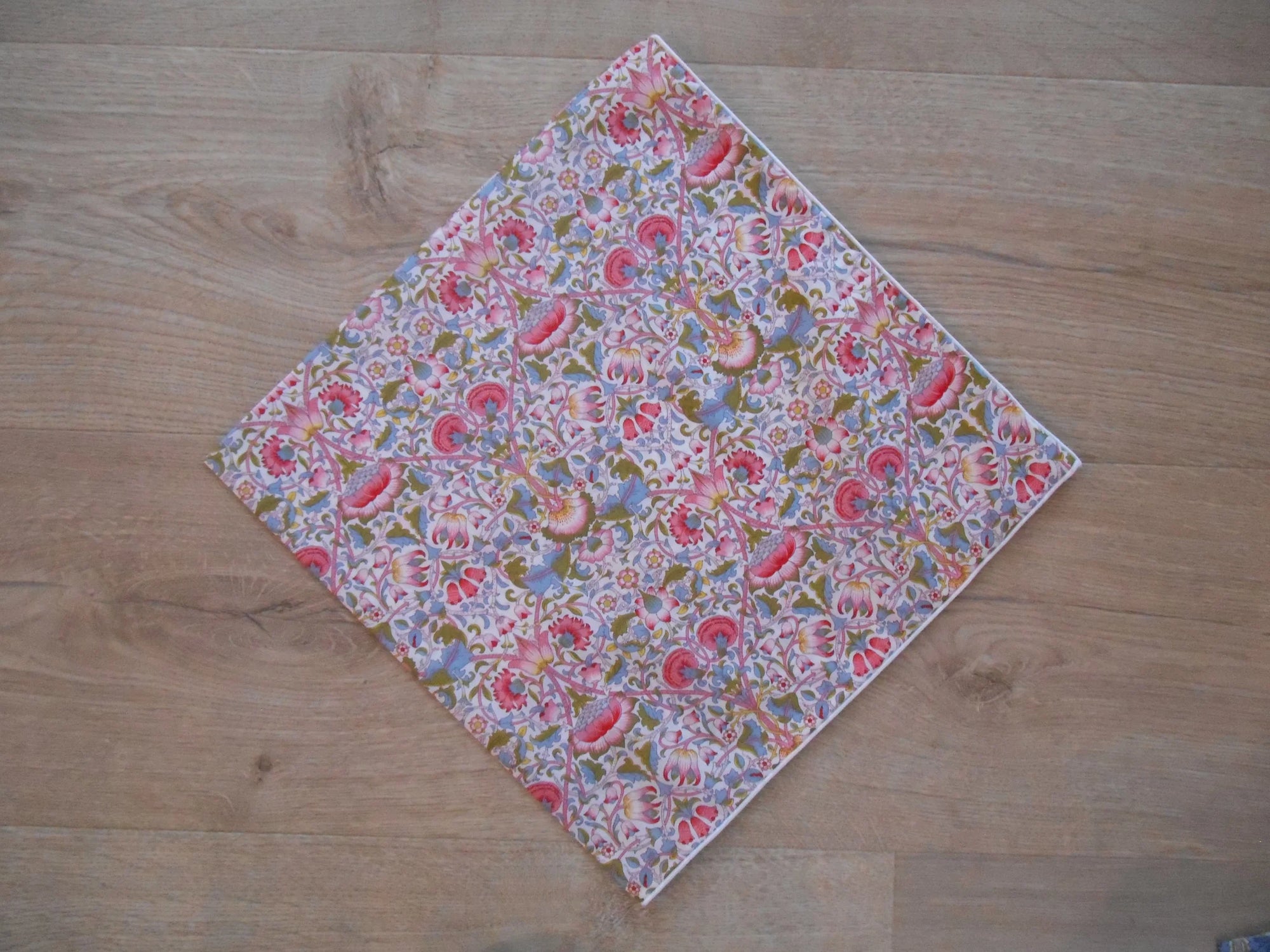 Girls Liberty Scarf - Designs